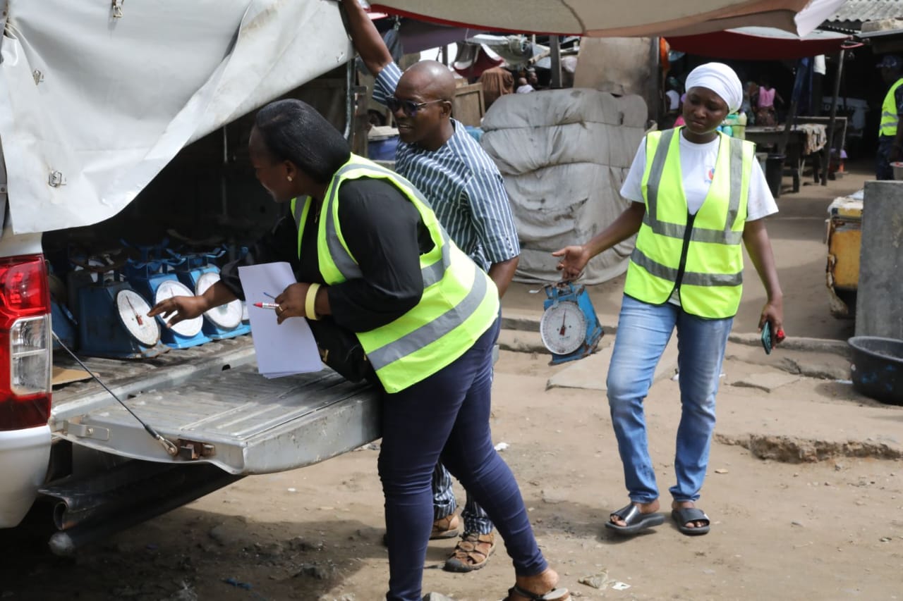 Contrôle métrologique : des balances illégales saisies au port de pêche de Cotonou
