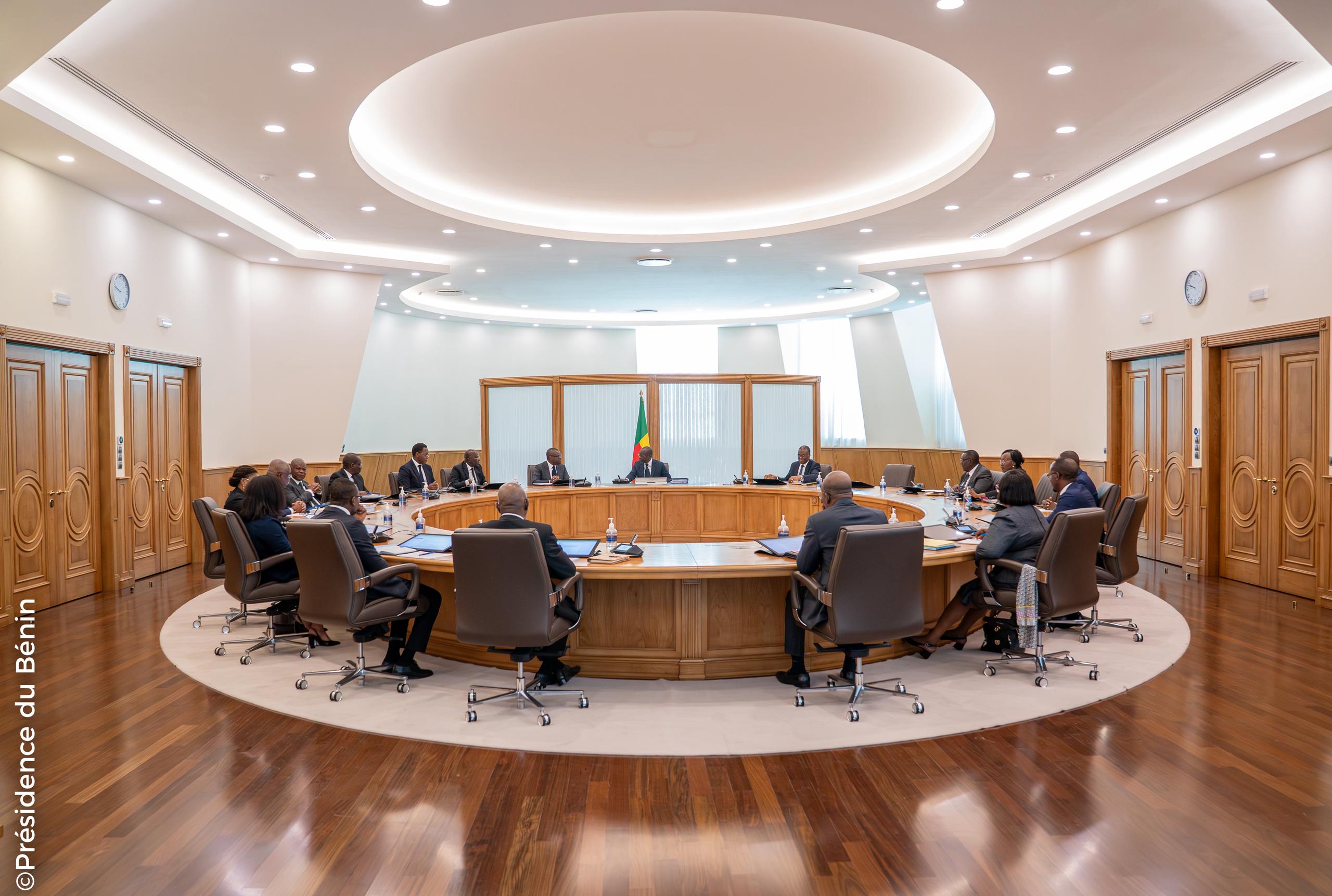 Bénin : Le Conseil des ministres passe à un format mensuel